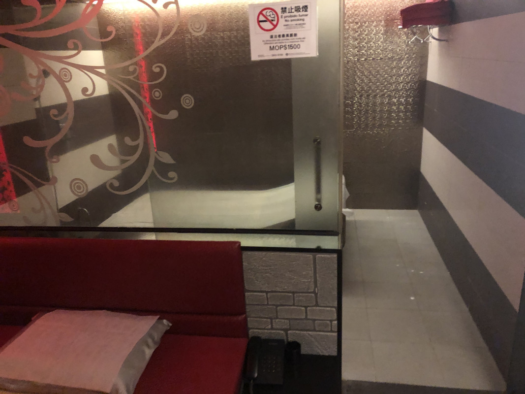 B8988895-8D24-4007-9DBD-6383ED14E04B