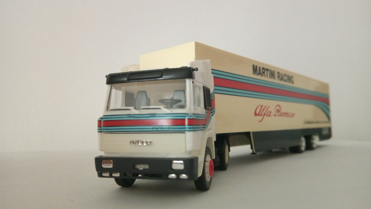 Macht (8003)