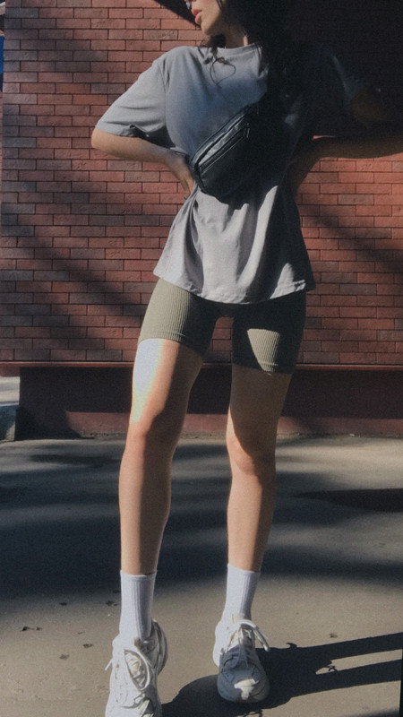 EBA3B970-F51A-440B-AF26-E92AEC280C0D