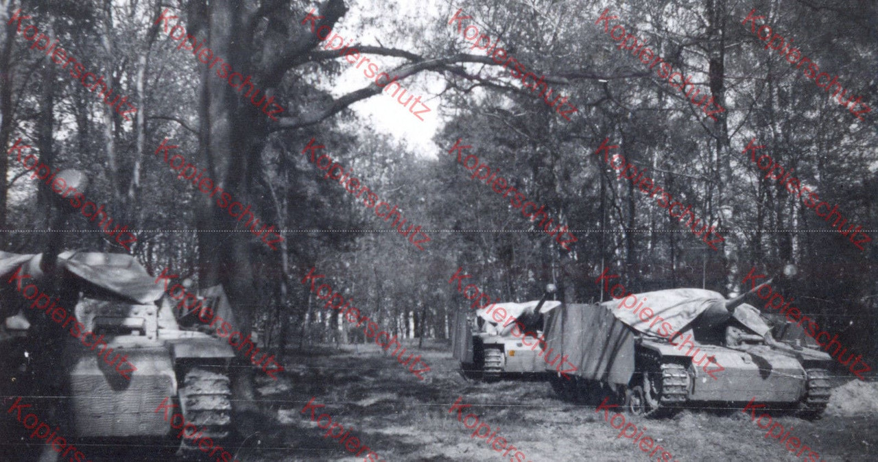 Panzer Sturmgeschütz Seitenschürzen Zimmerit 194