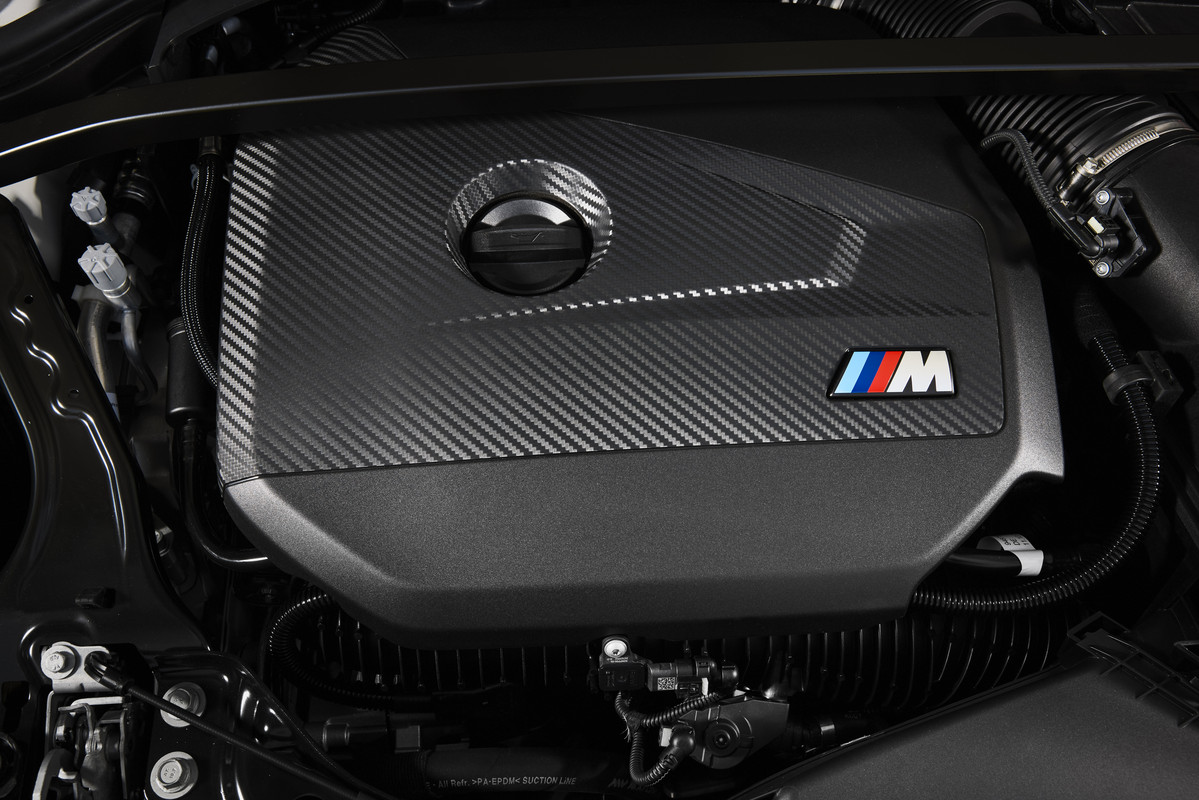 P90550946_highRes_the-all-new-bmw-m135