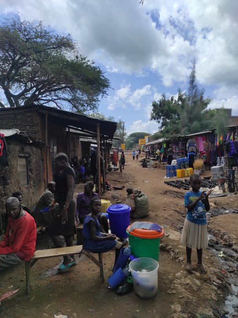 Kotido - Moroto - 18 días por las tierras más remotas de Uganda y Kenya (1)