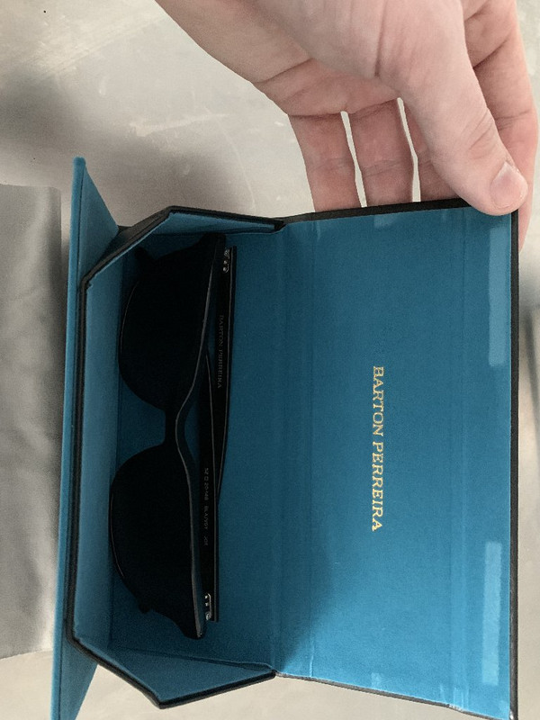 AEE85E10-4559-49F0-9677-E48B6508375E