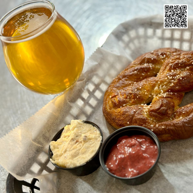 The Best Beers To Pair With Pretzel Braids
