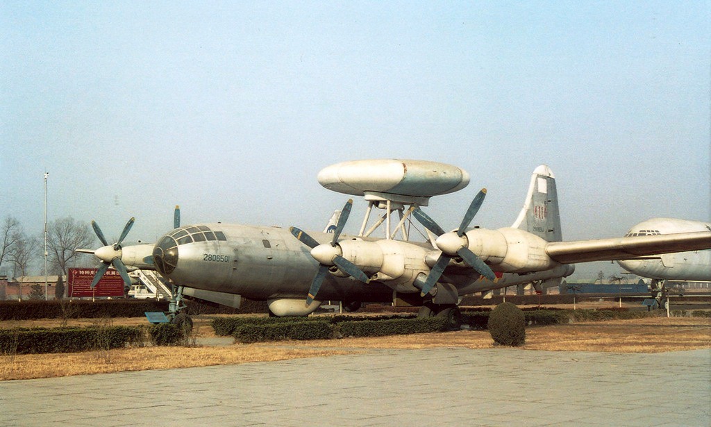 Tupolev Tu-4 Bull Tu-4-KJ-1-Tupolev-Tu-4