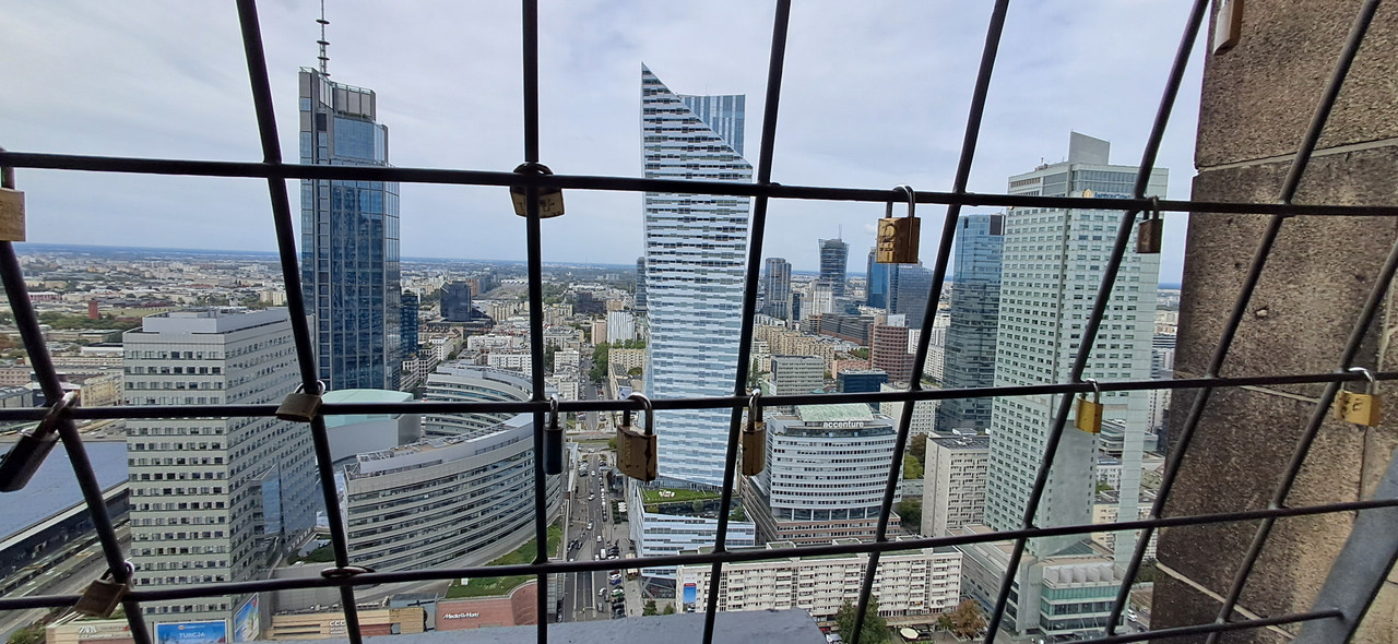 Varsovia 2024 la ciudad Fénix que resurgió de sus cenizas. - Blogs de Polonia - Dia 3-Parqie Lazienki, Palacio de la cultura, Praga, museo comunísimo. (14)