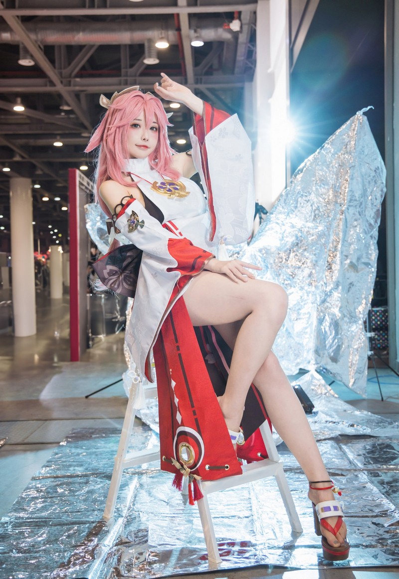 糖果果Candy 八重神子 Cosplay 高清写真【18P｜318MB】插图6