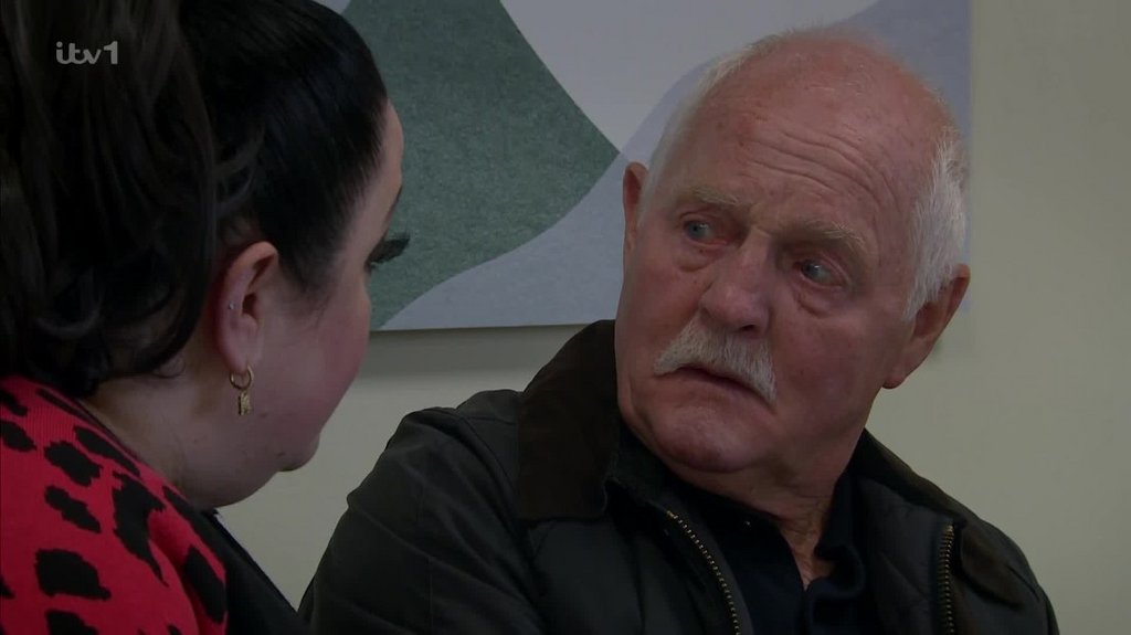 [Image: lljnp652yt3x.jpg]