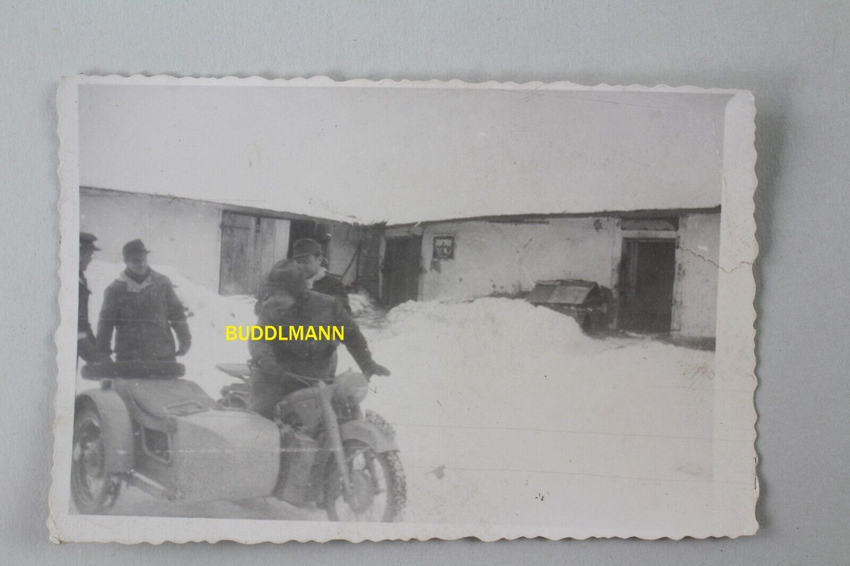 Foto Wehrmacht Ostfront Motorrad Beiwagen Gespann BMW Zündapp Camo