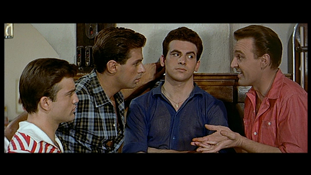 vlcsnap-2018-09-09-06h07m18s438