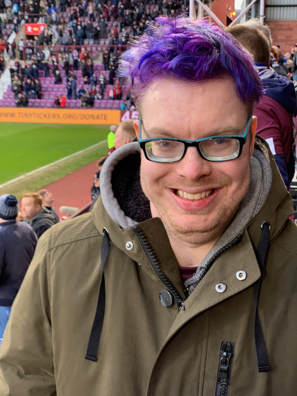My new purple hair look. 4-A801522-2674-44-DD-B07-A-04-E546-B2696-D