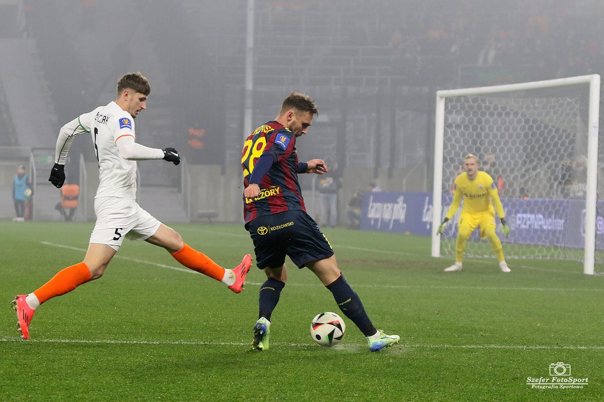13-Pogon-Zaglebie-Lubin-2024-12-04-PP