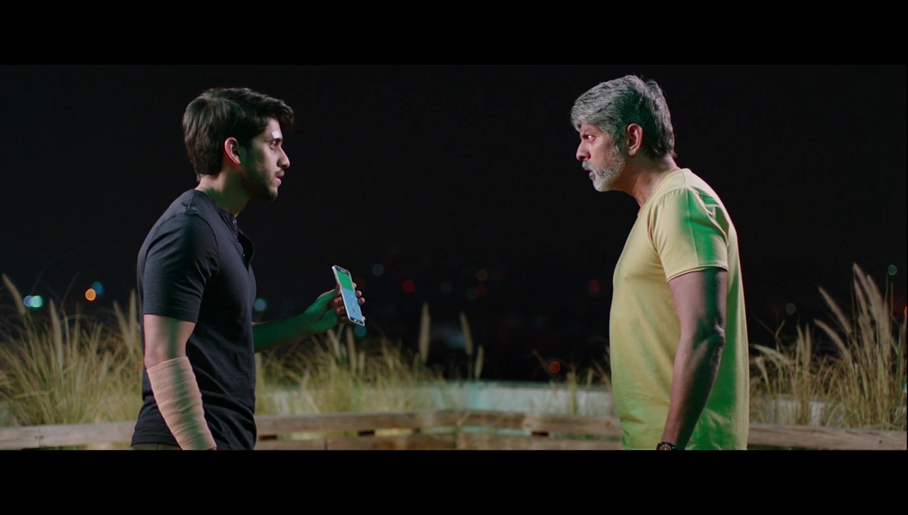 Rarandoi Veduka Chudham Movie Screenshot