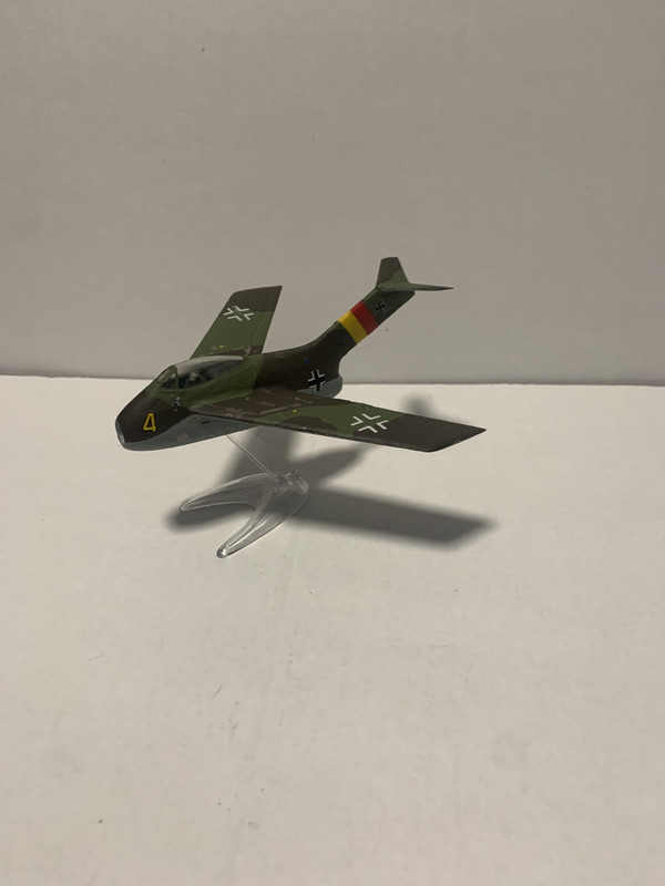 5-F1-E850-E-4-E8-B-4-E24-BFB6-8-A69-D082