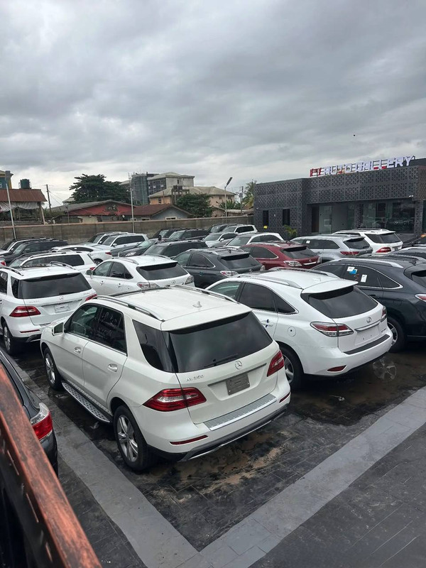 Payment wey go make us reach car 🚘 stand will locate us this week 🤲

Follow this page sure update 