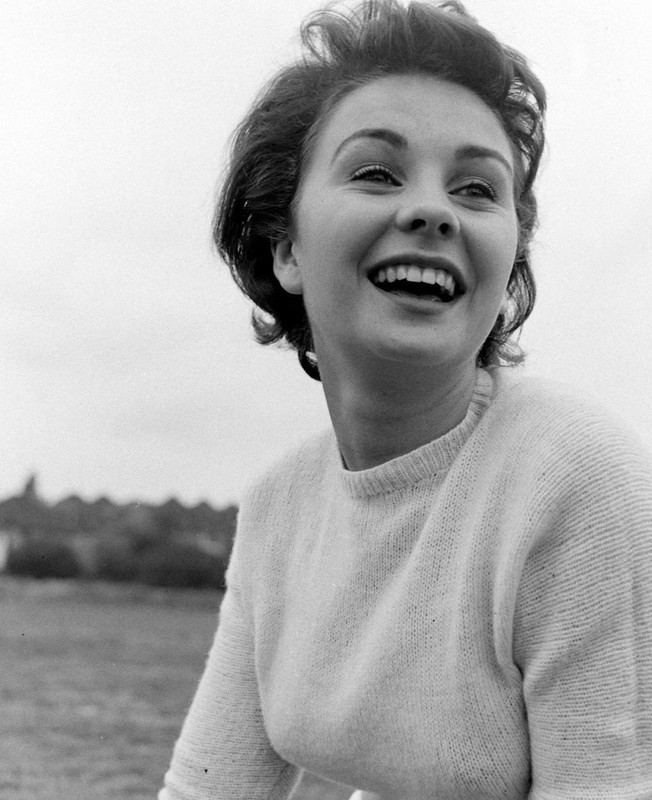 jean_simmons_mb39