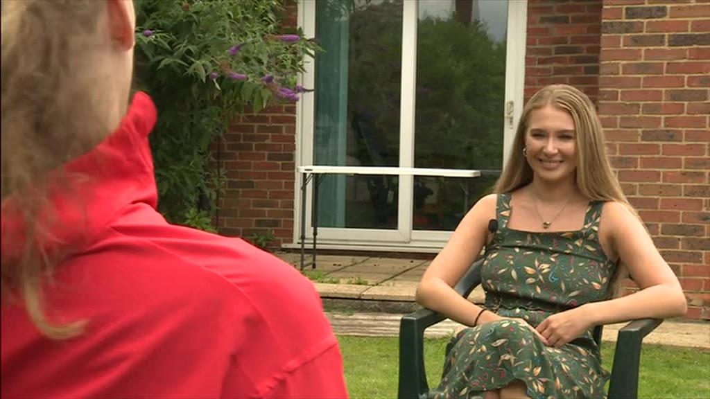 BBC London News_20210805_18301900.ts_snapshot_25.33.651