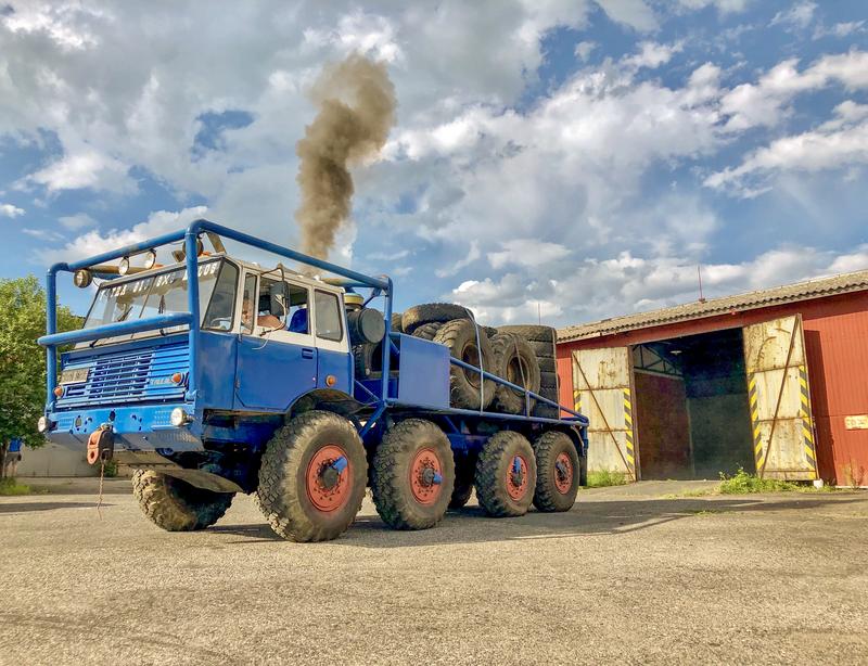 EFFE9929-EA98-4DF6-93FD-A2EA97CDB8AB