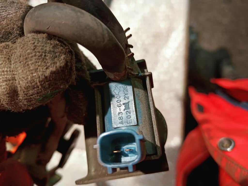 Электромагнитный клапан продувки адсорбера