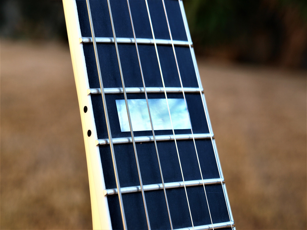 9E500120-701A-4D48-AC6D-0DDFF3BE30E0