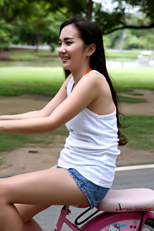 lolita-cheng-850007