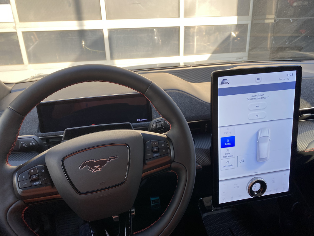 2734D270-3683-4AB0-9A18-90CF068F4191