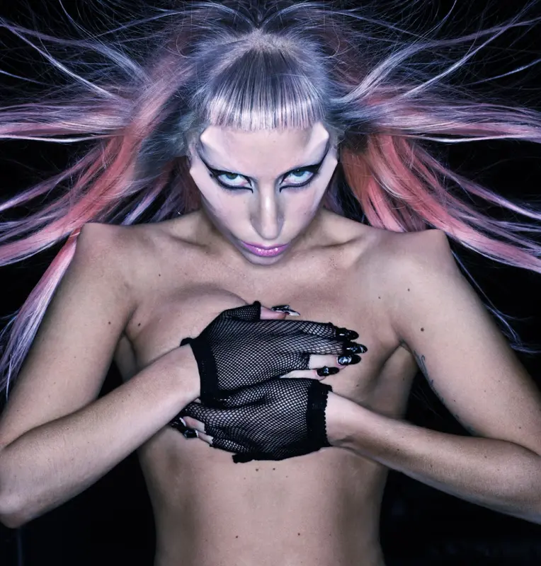 12-14-10-Nick-Knight-006.webp