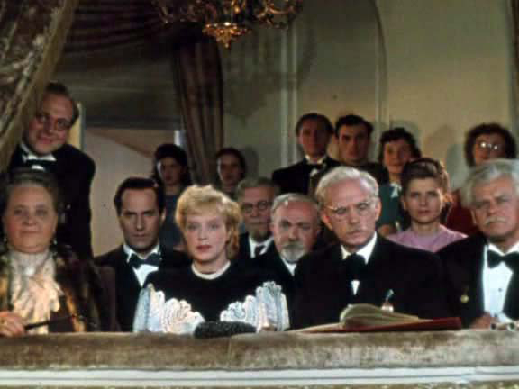 MV5BOGFjNGVjMzEtYTIwMS00ZDA3LTk4MmQtZGJjZjJmOGY2OTI4XkEyXkFqcGde