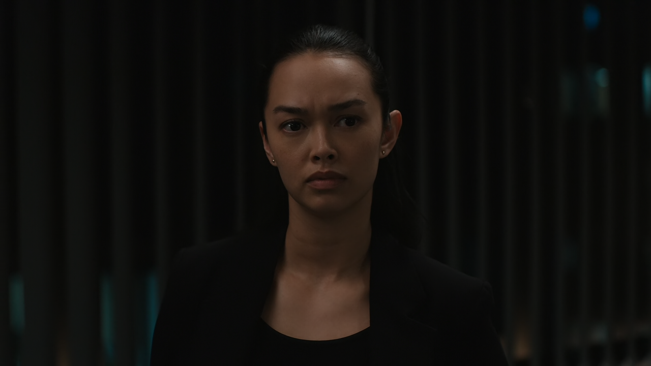 FBI.International.S03E12.Gift.1080p.10bit.AMZN.WEB-DL.DDP5.1.HEVC-Vyndros.mkv_snapshot_15.14_[2024.0