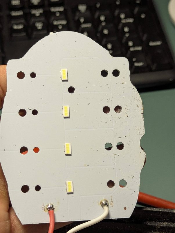 PXL_20251001_180837844