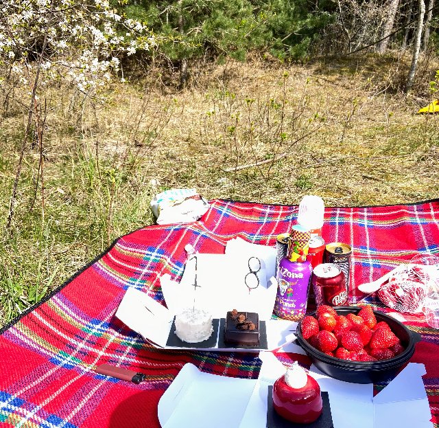 251-DC5-B7-D889-4788-ADDF-A1-FED6-A45-FD