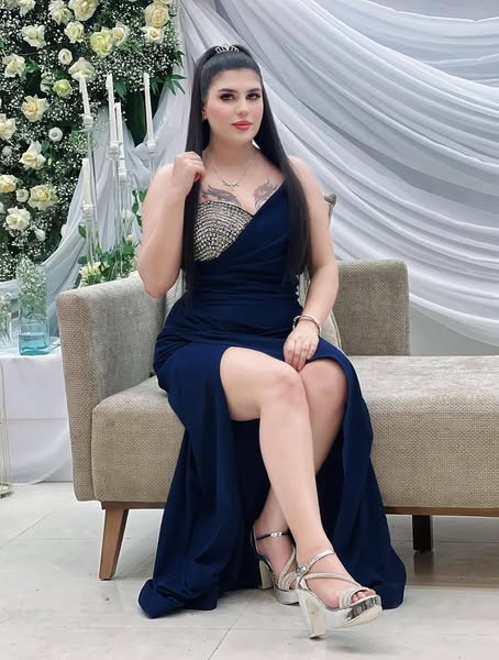 بعيونها الجذابة التي قررت وضعها كـوشم في مكان ملفت 552283800-774535345336144-6141690382779337761-n