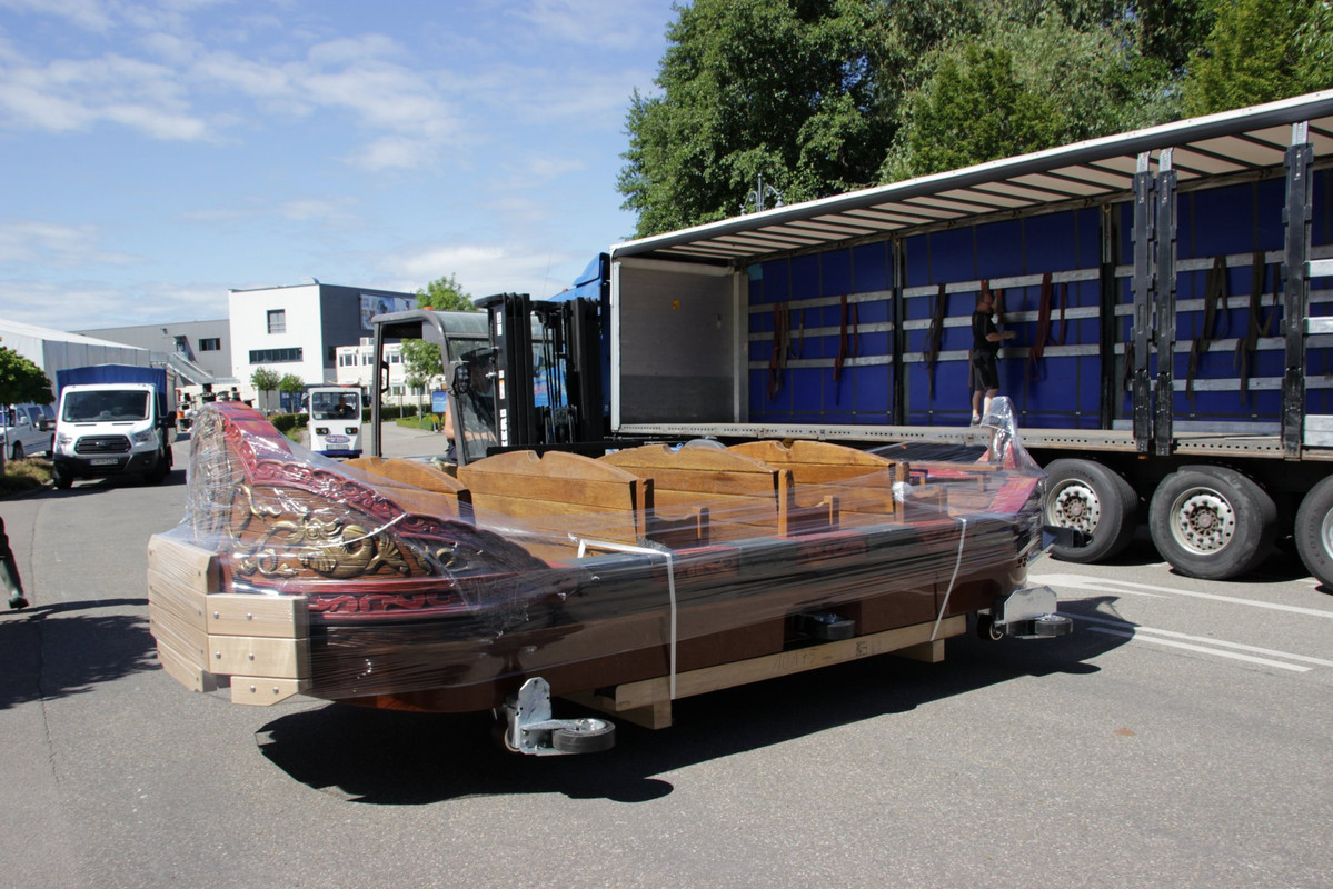 ECF2FF0A-EA41-415C-A8AA-17713120A330