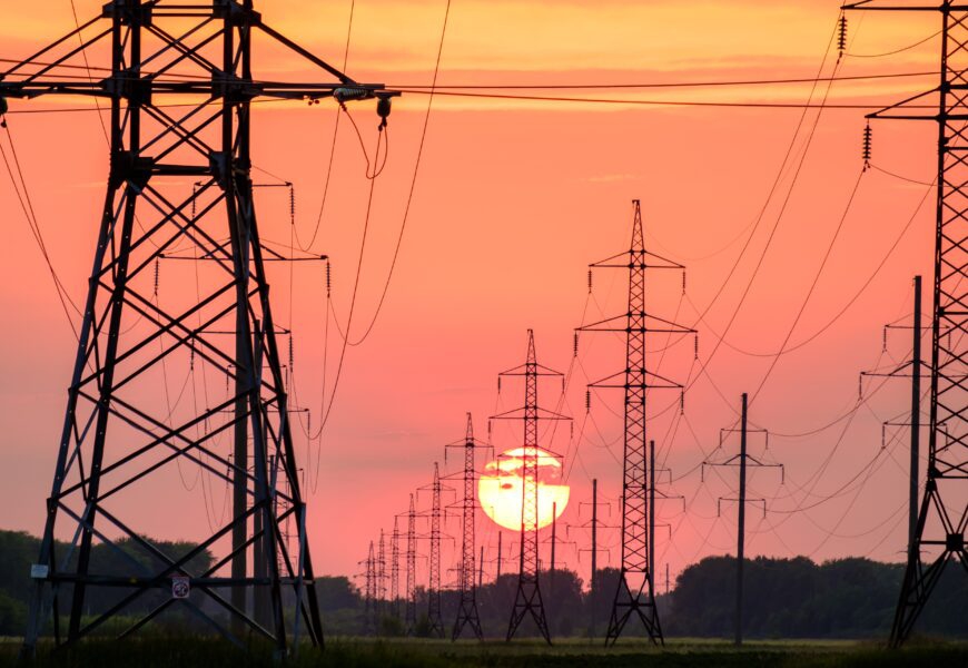 Suprema Corte desestima disputa de Cofece contra Ley de la Industria Eléctrica
