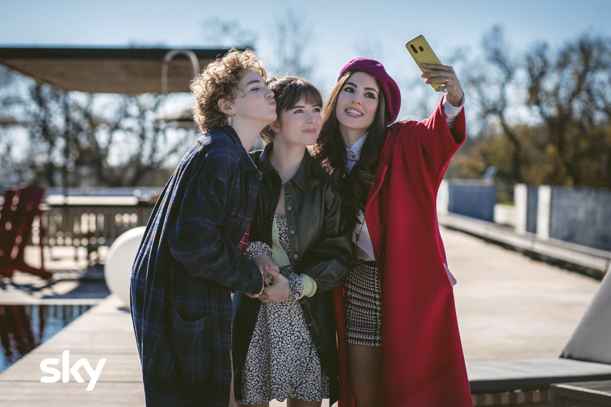 Genitori Vs Influencer: il film arriva a Pasqua Genitori Vs Influencer: il film arriva a Pasqua