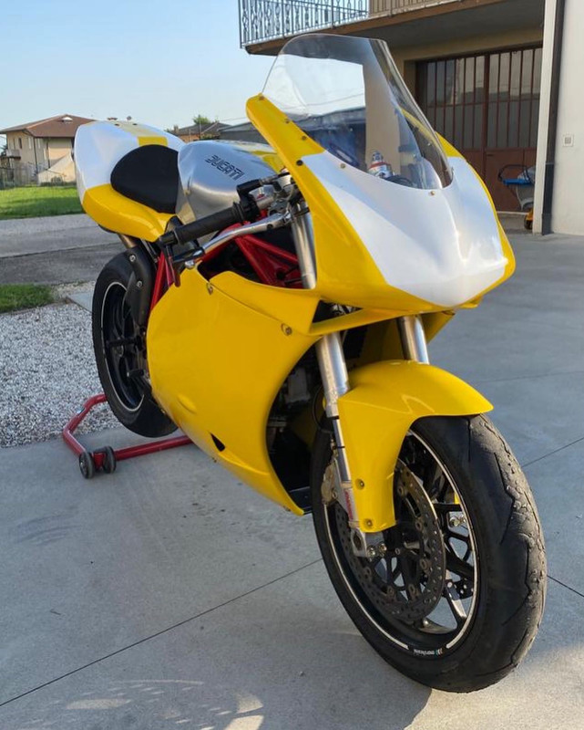 280D826E-D381-4F67-AA58-A8D91C443500