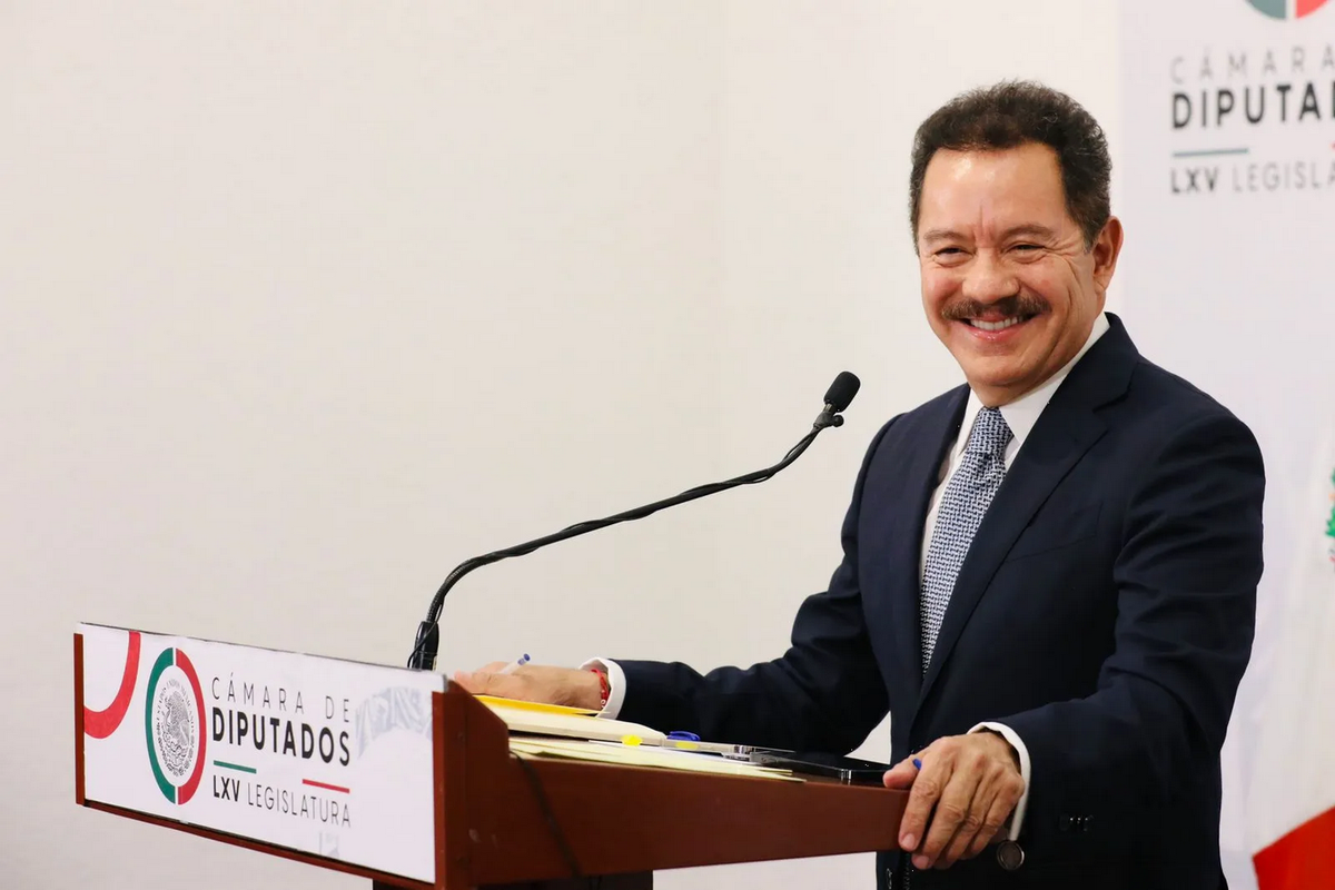 Diputado Mier descarta desbandada en Morena por elección de candidato para 2024