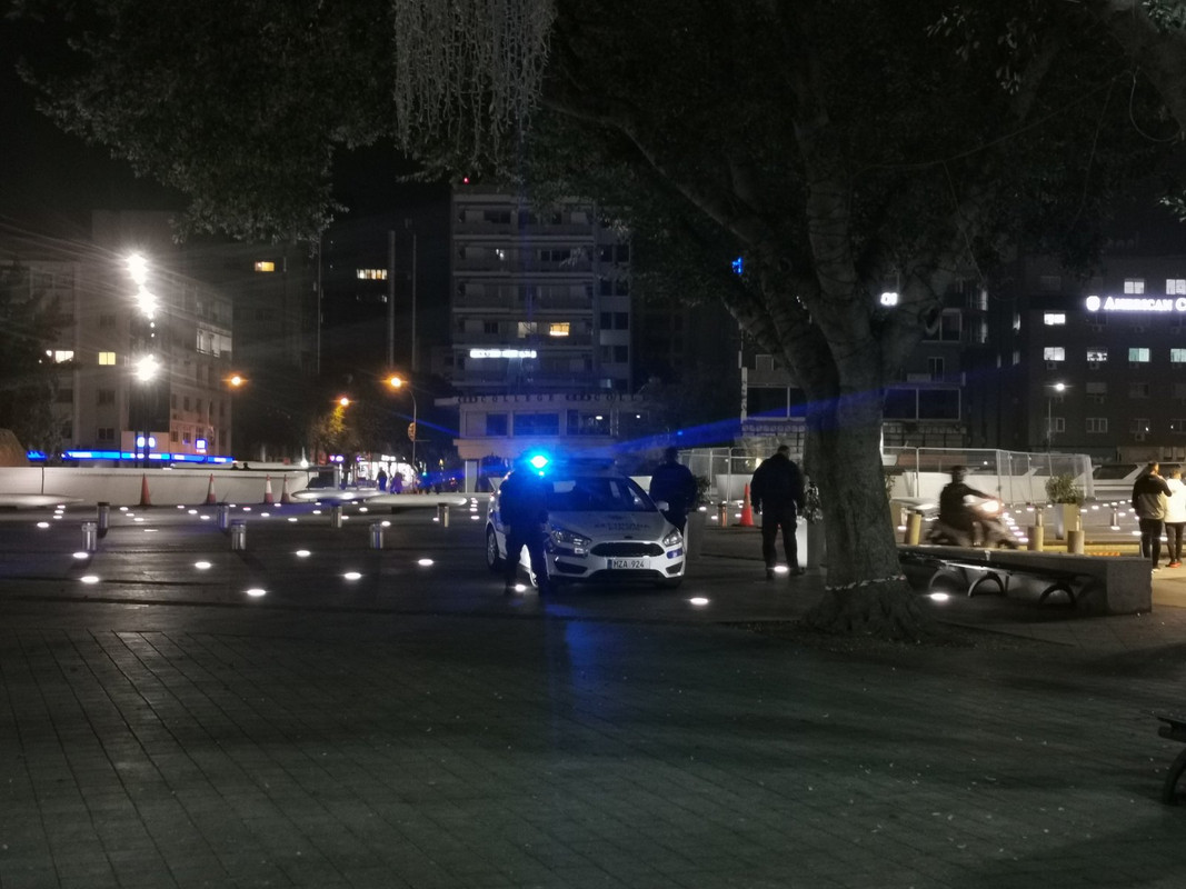 τεσσε5ρα