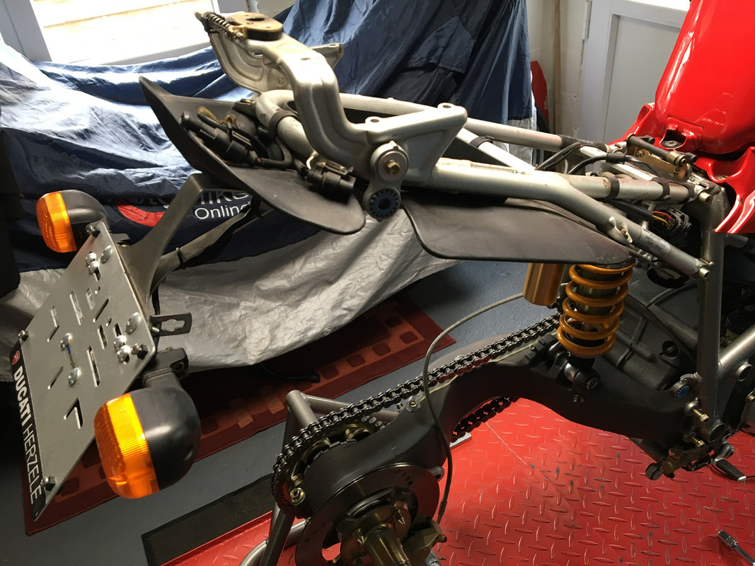 90CF9AF9-917C-4541-9304-C5C7C292D0B0