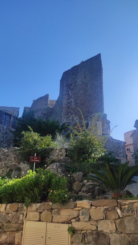 Castellet - Page 4 Thumbnail-1675785869441