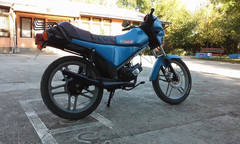 12077232_538466426308475_1956366385_n