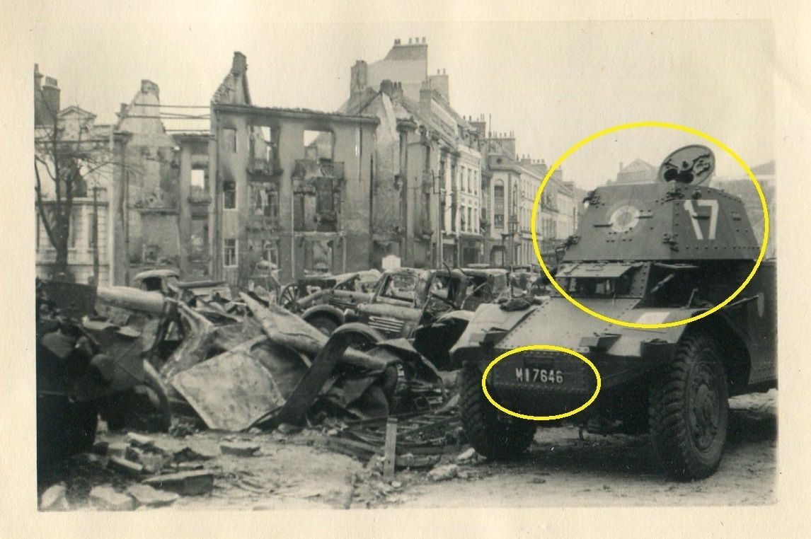 2 WK Frankreich Panzer Spähwagen Kennung 17