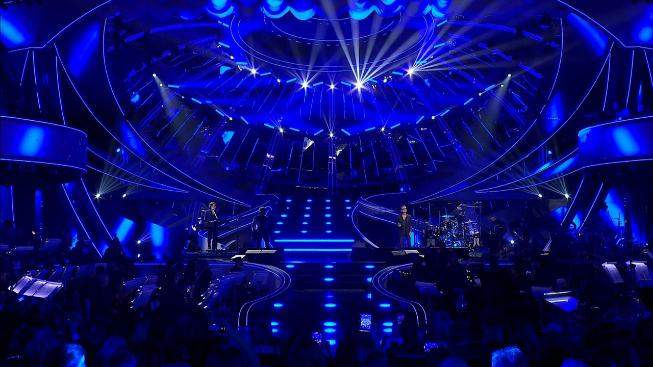 Depeche Mode - Ghost Againn & Personal Jesus,Sanremo 2023,11 Feb.ts_20230212_080323.581