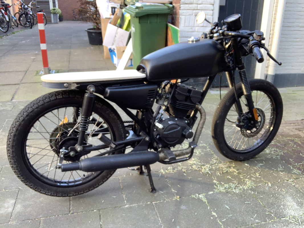 169DCDD9-7F19-42A2-8BC8-4702436C784A