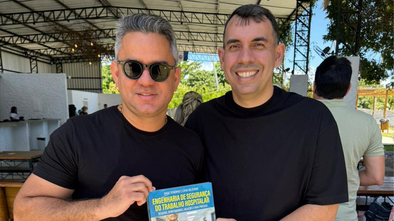 Engenheiro alagoano Davi Tenório lança livro e se consolida como referência em segurança do trabalho hospitalar no Nordeste