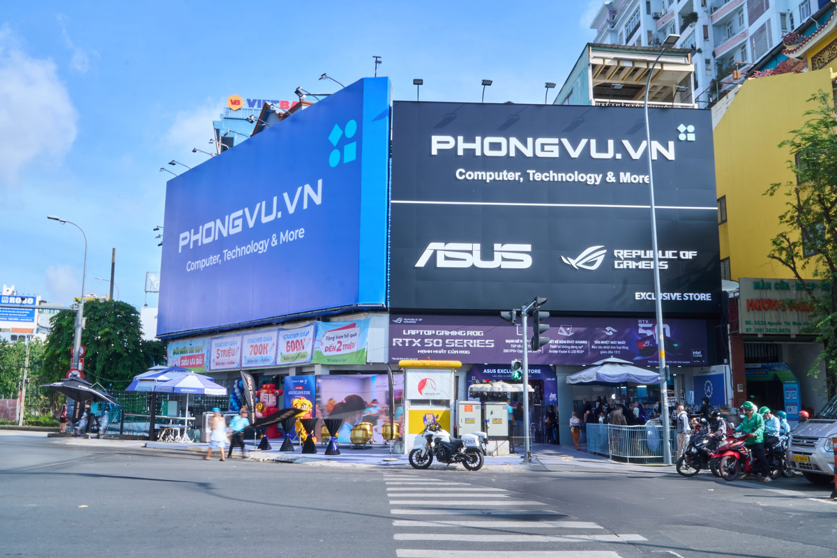 ASUS-Exclusive-Store-TP-Ho-Chi-Minh2.jpg ASUS-Exclusive-Store-TP-Ho-Chi-Minh2.jpg