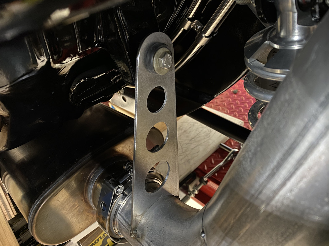 8F1EC220-87AF-47A7-BDAD-FB2B26B9BAAB