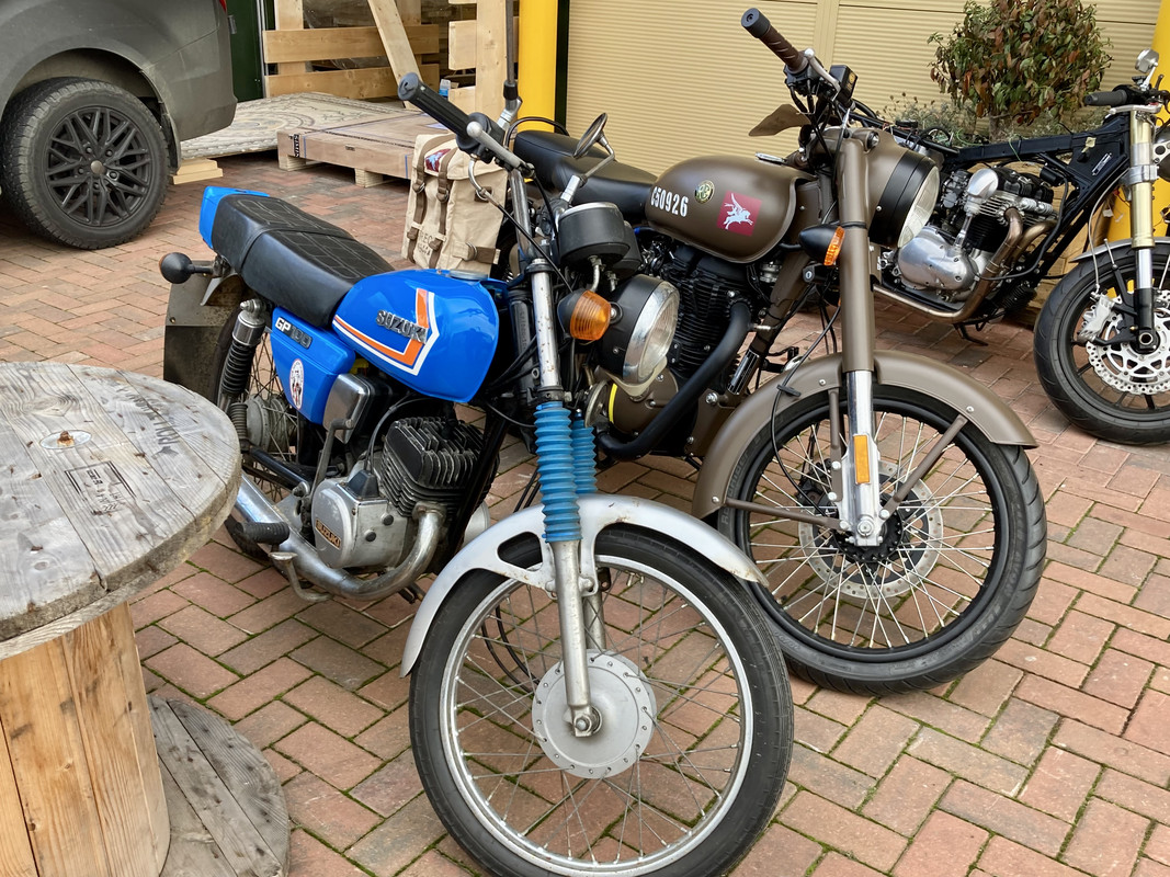 53805A02-720C-4097-B485-0BF4C28F8A16