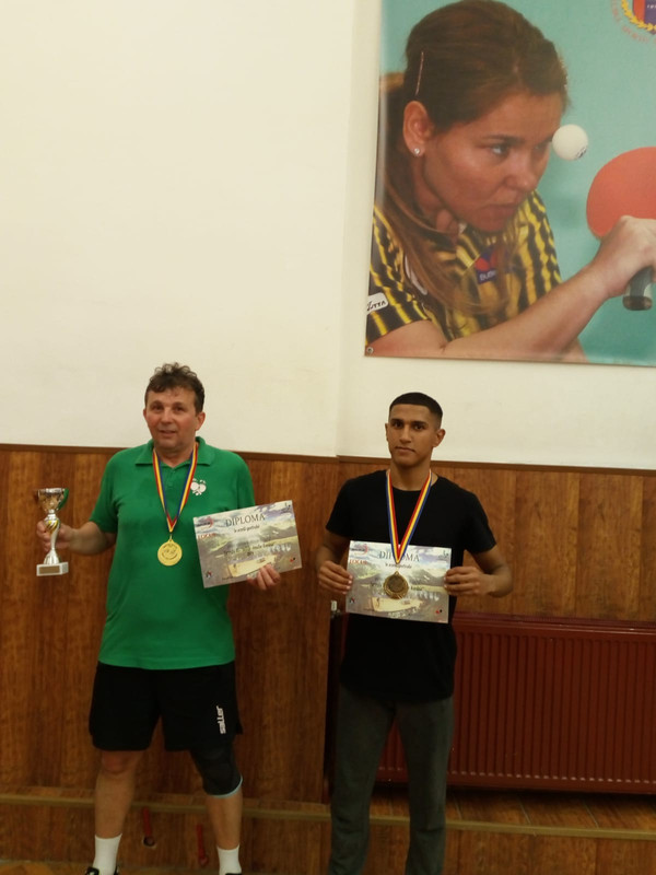 DB38DBCC-9ABA-45C4-BFD9-E12741382079