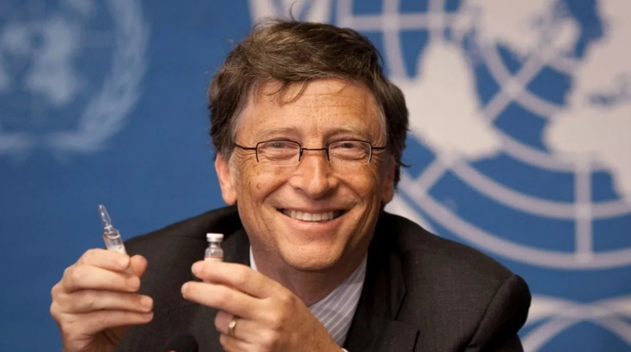 Cosa pensa Bill Gates sulla Teoria della Cospirazione del Microchip e il Vaccino